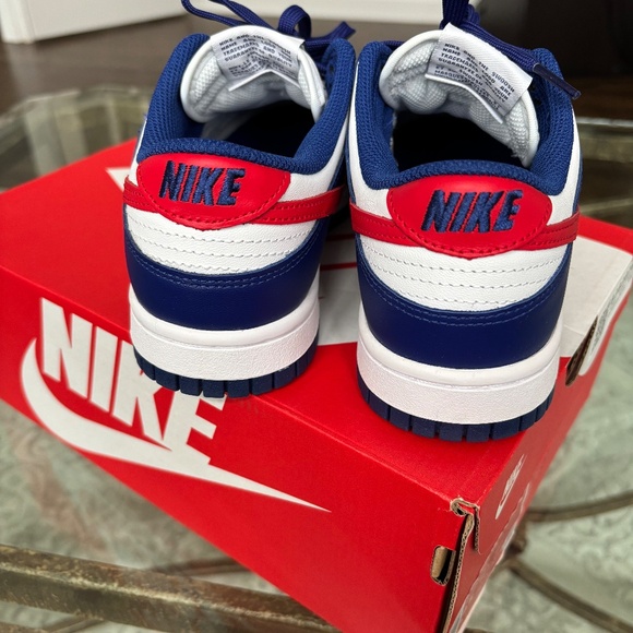 Women’s Nike dunk low USA 6.5 - Picture 6 of 7
